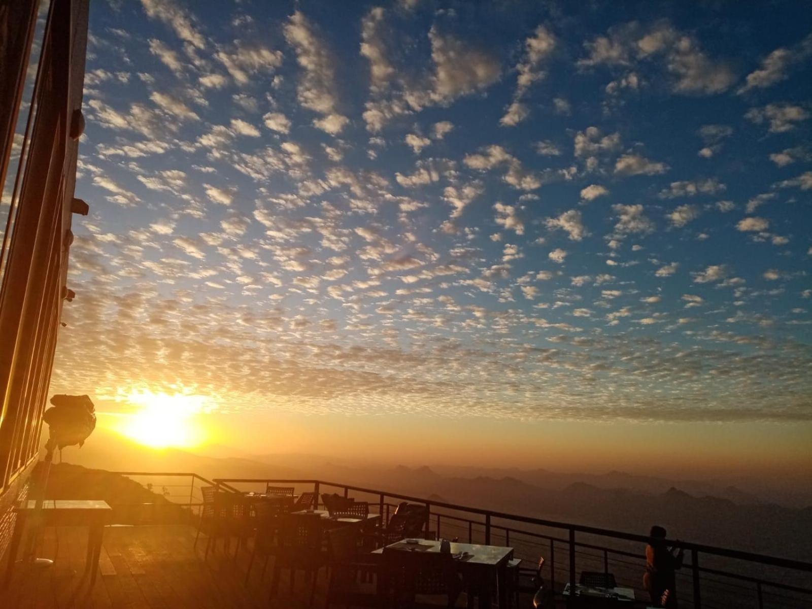 The View Hotel Al Ḩamrāʼ Kültér fotó